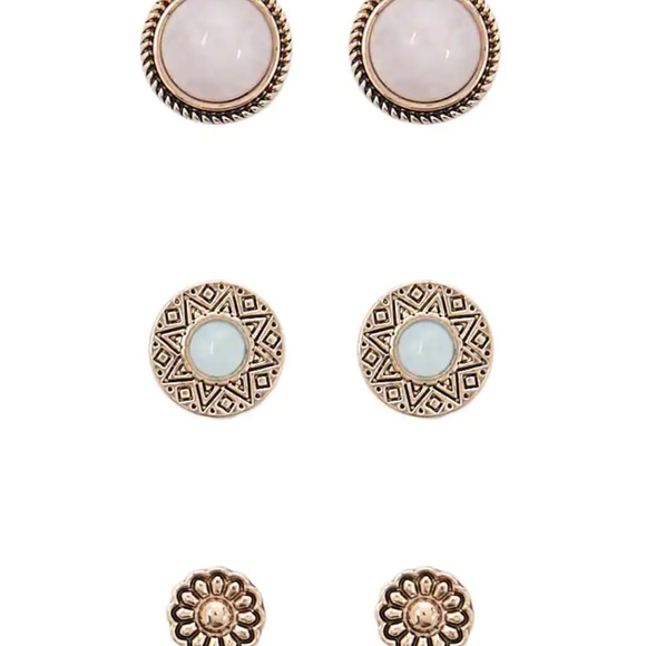 BRAND NEW Faux Gem Stud Earring Set - Picture 1 of 2